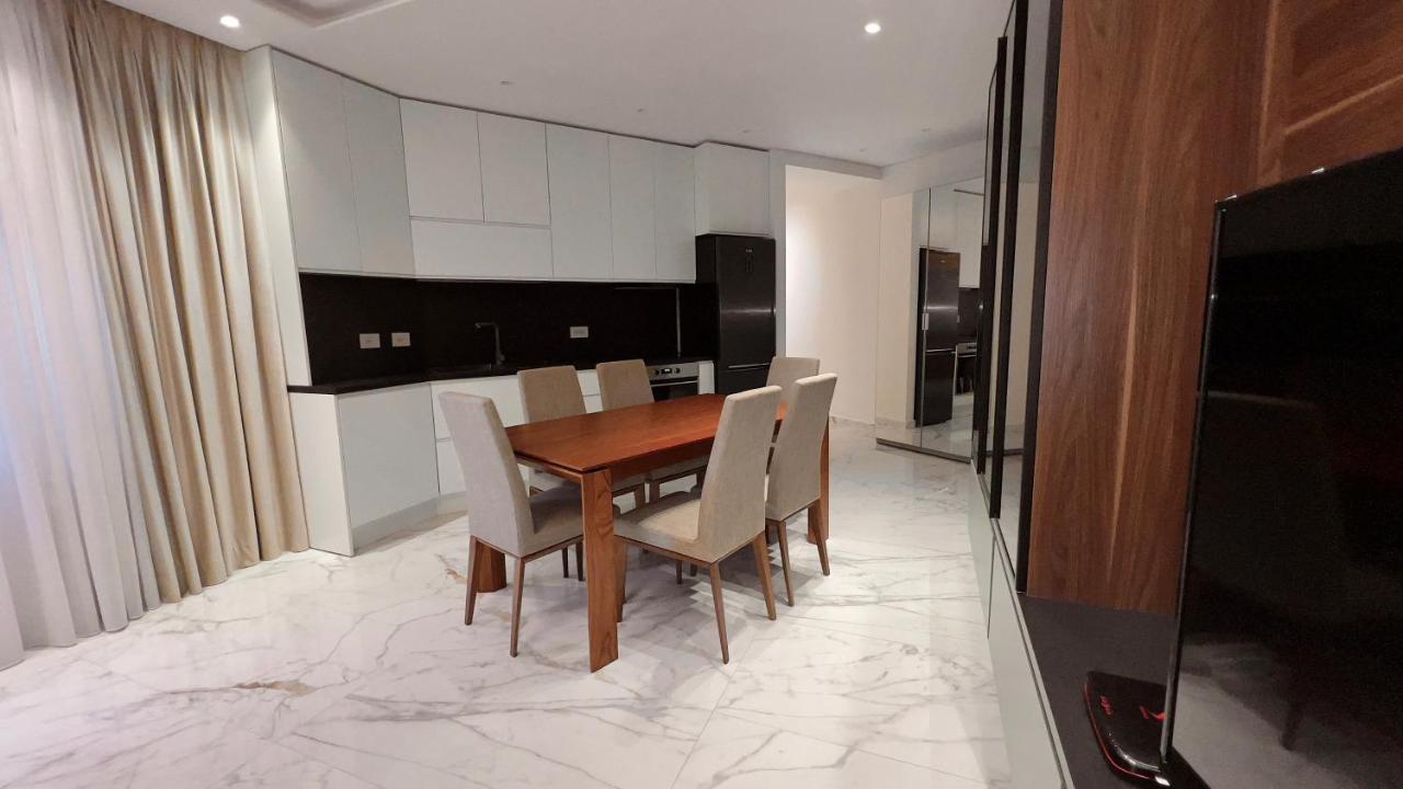 Zeus Tirana Suite Deluxe Buitenkant foto